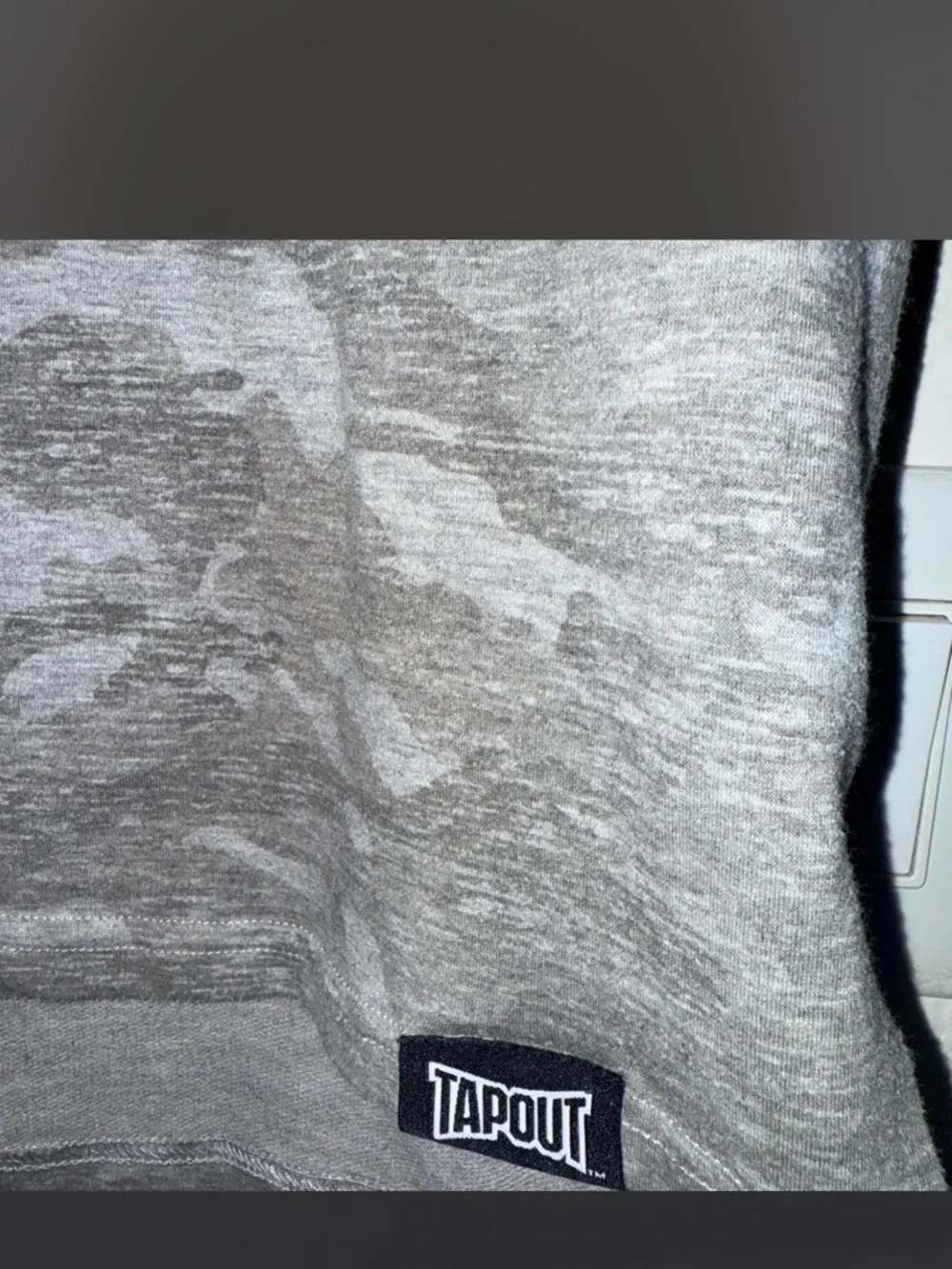 Women’s Gray Camo Short-Sleeve Crewneck Shirt large - Picture 4 of 5